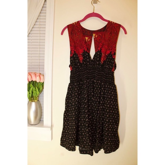 Free People Dresses & Skirts - NWOT Free people dress! Size Large!